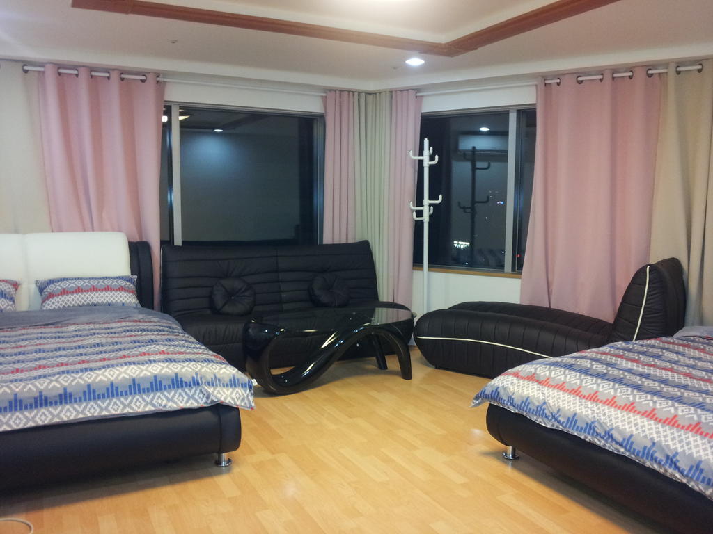 Apartment Cozy Hongdae