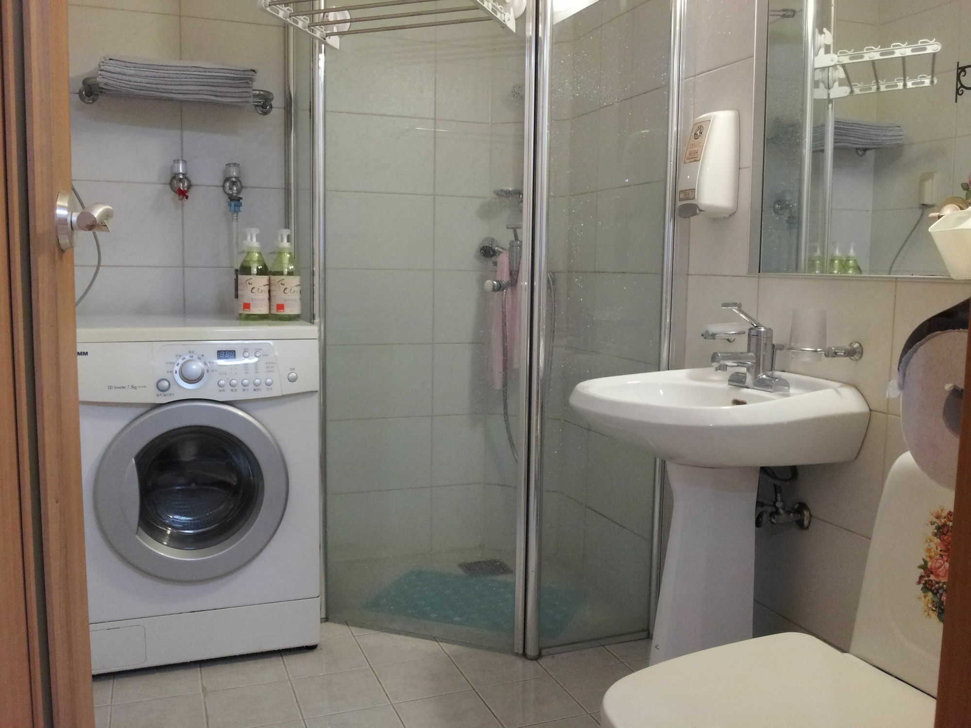 Apartment Cozy Hongdae Seoul