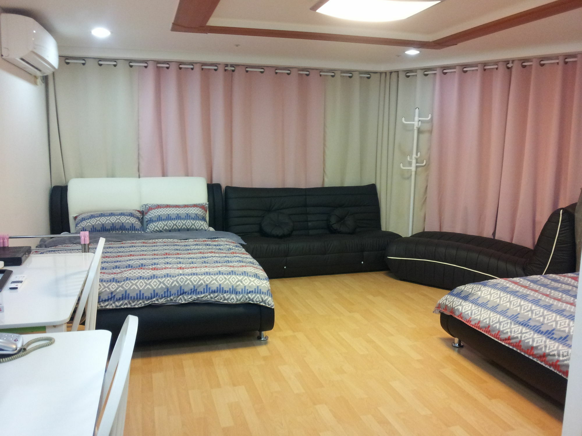 Apartment Cozy Hongdae Seoul